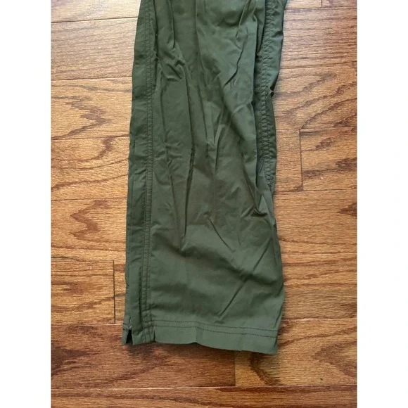 REI Forest Green Convertible Hiking Pants Size 8 - Picture 2 of 14